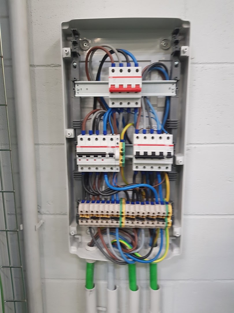 Elettricista Led Impianti di Ronzino Nicola — Foto 3